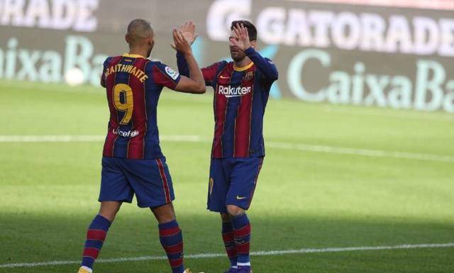  特尔施特根神扑救主，巴萨旧将成德甲焦点  